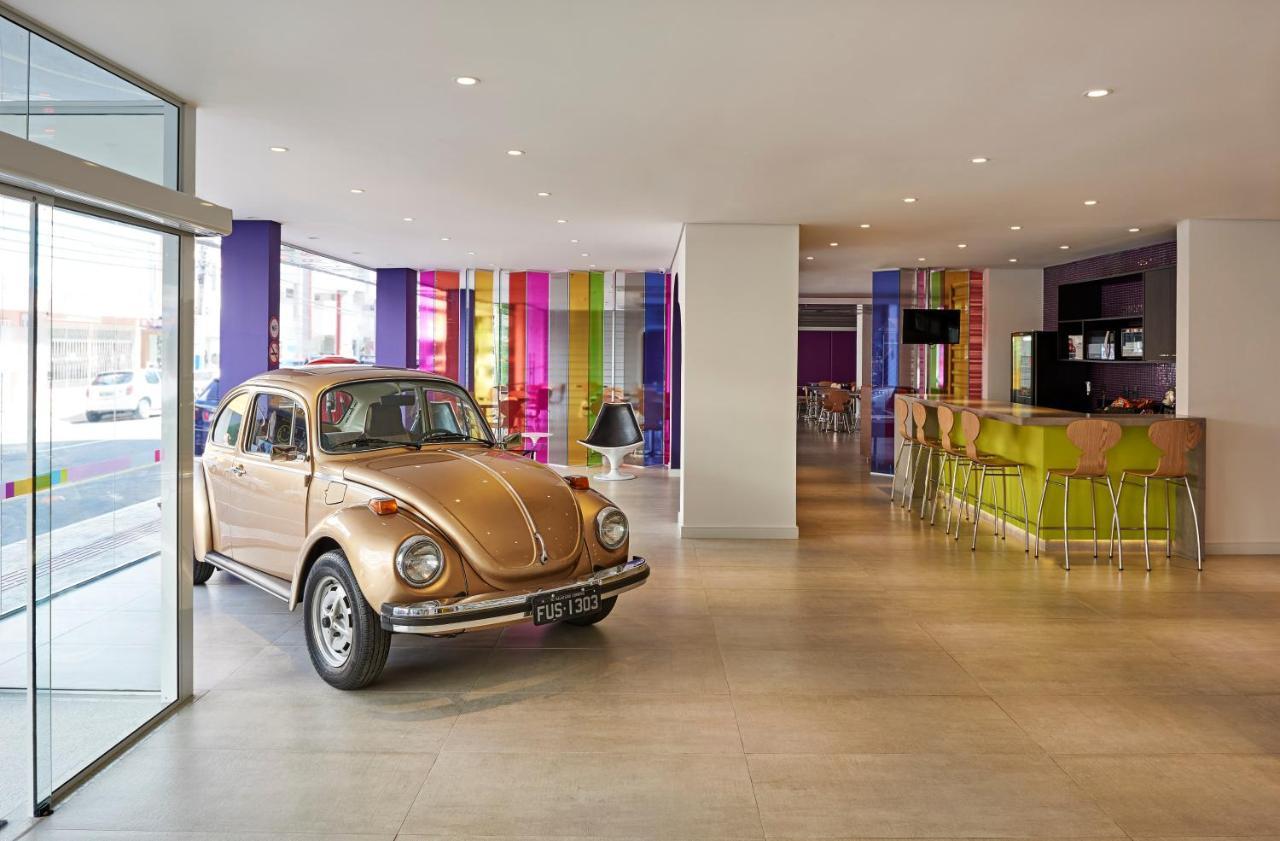 ホテル Ibis Styles Balneario Camboriu - 1 Quadra Do Mar エクステリア 写真