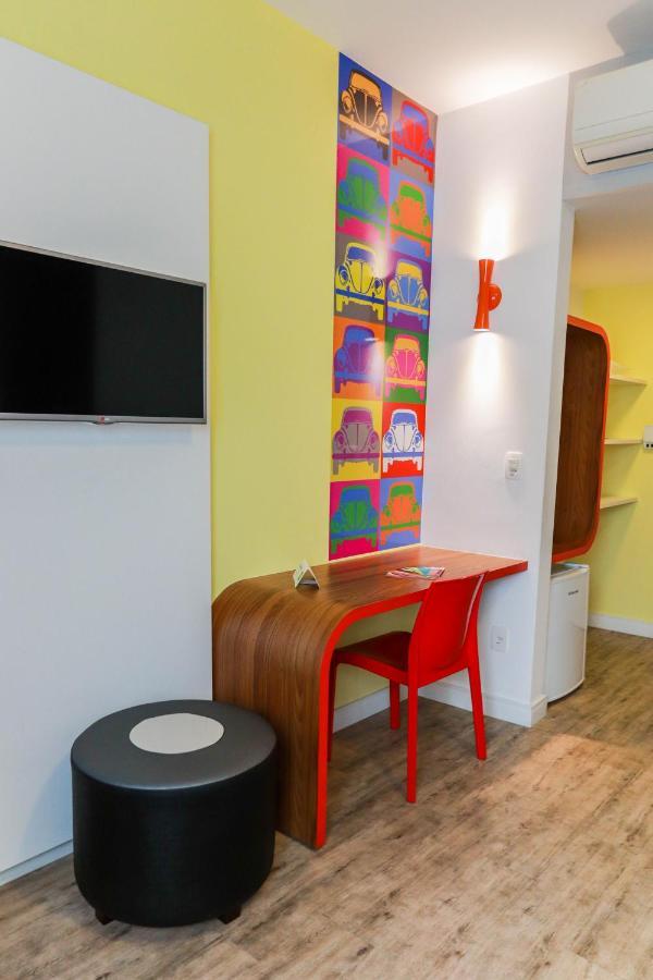 ホテル Ibis Styles Balneario Camboriu - 1 Quadra Do Mar エクステリア 写真