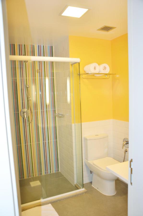 ホテル Ibis Styles Balneario Camboriu - 1 Quadra Do Mar エクステリア 写真