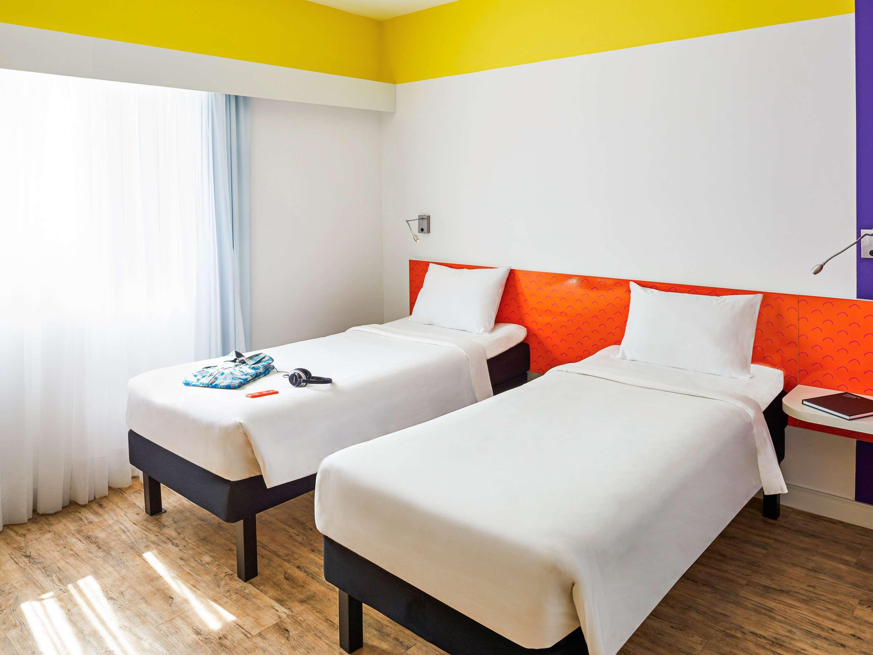 ホテル Ibis Styles Balneario Camboriu - 1 Quadra Do Mar エクステリア 写真